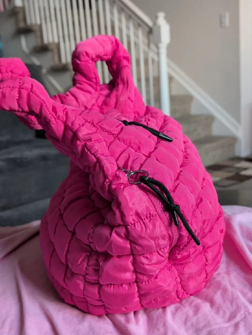 Quilted Bubble Hobo Bag in Bright Pink